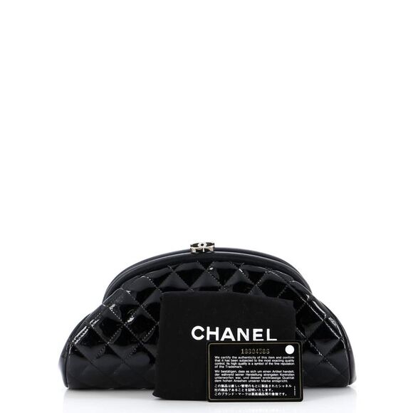 Chanel Timeless Clutch Quilted Patent Black - Picture 2 of 11